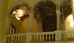 Palazzo Della Marra, interno
