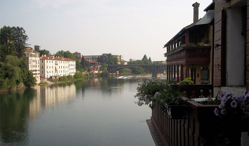 Ponte degli Alpini